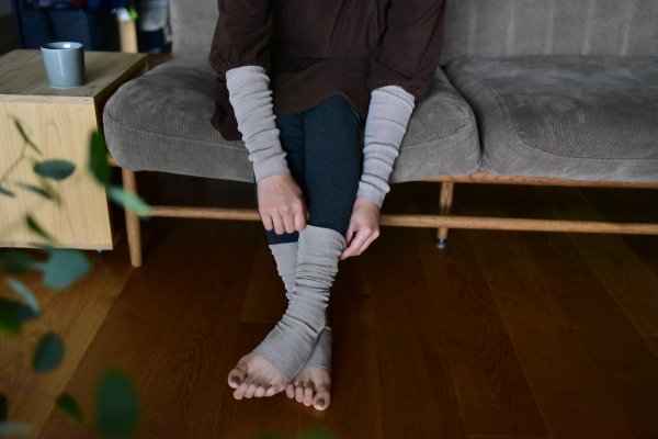 シルク素材のアームウォーマー - OURHOME