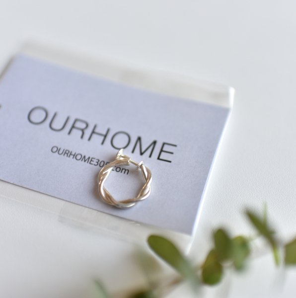 【片耳】ツイストフープのSilver925ピアス・イヤリング - OURHOME