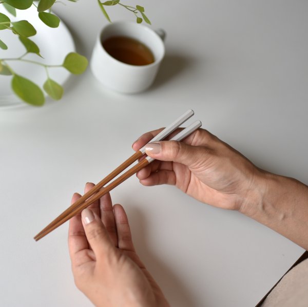 食洗機で洗える、栗のお箸 - OURHOME