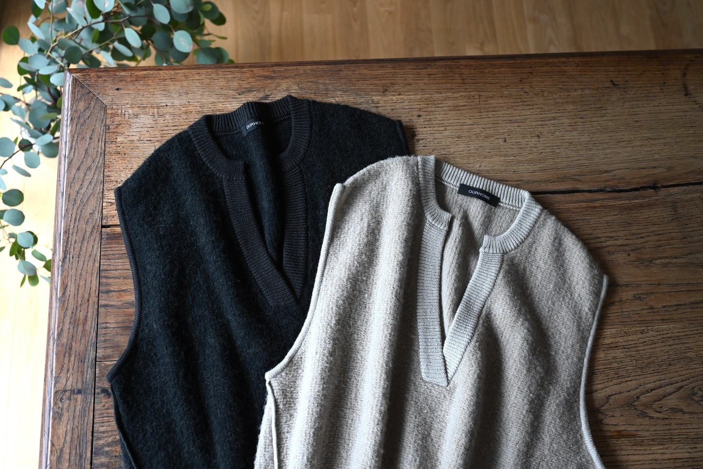 アルパカ混の洗えるニットベスト