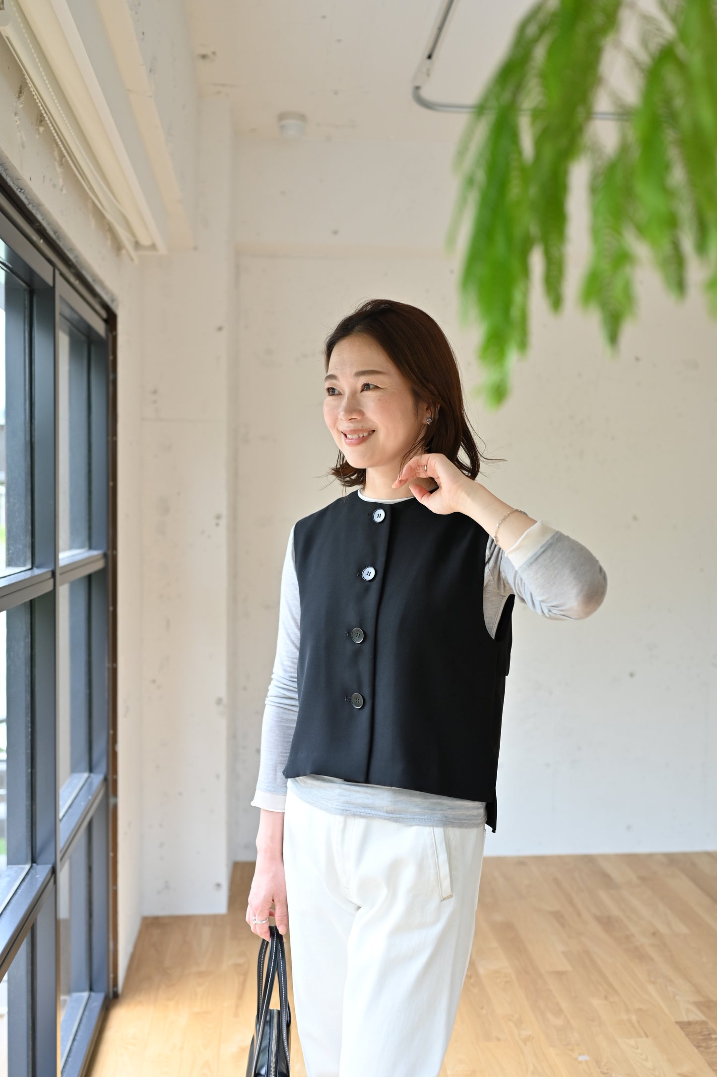 洗えるボタンベスト