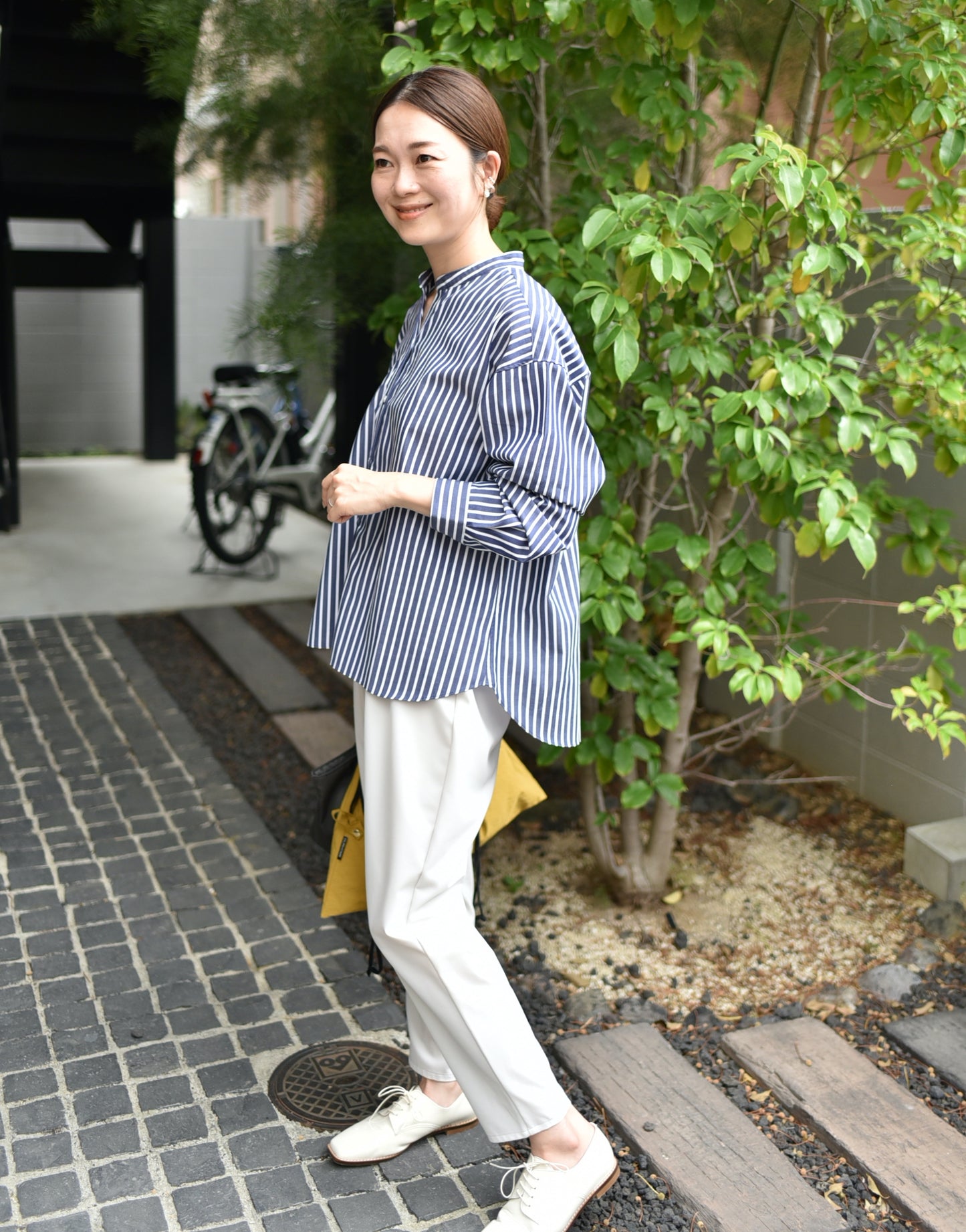 頼れるテーパードパンツ