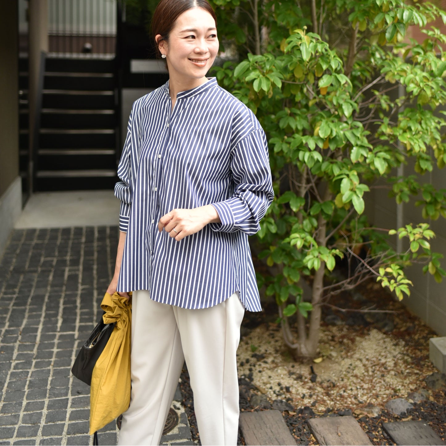 頼れるテーパードパンツ