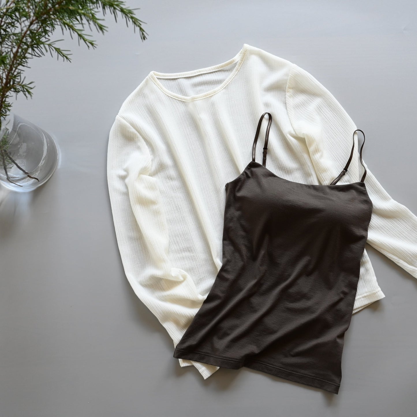 贅沢とろみのカップ付きキャミソール