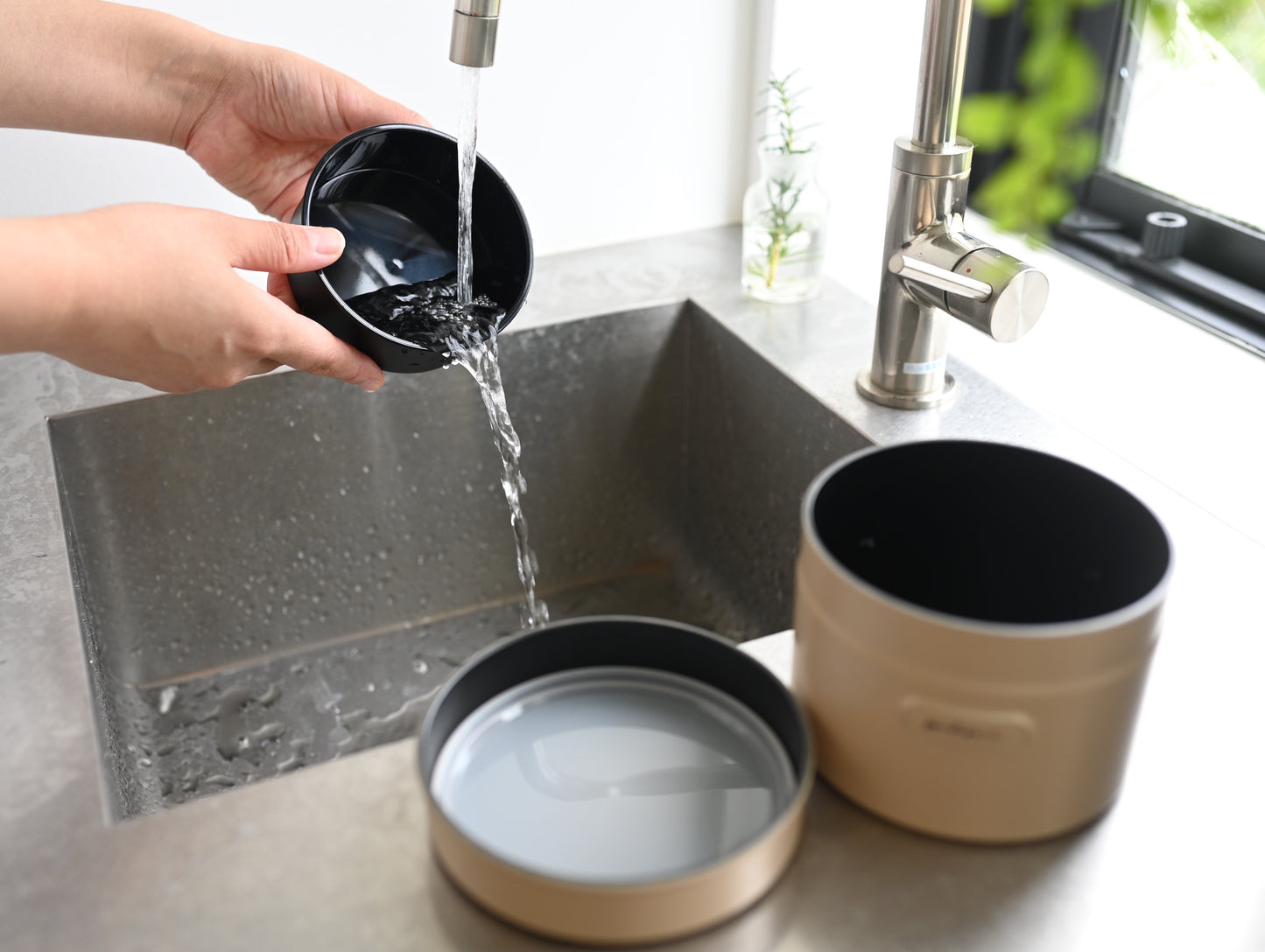 お手入れラクな2段お弁当箱(食洗機&レンジOK)