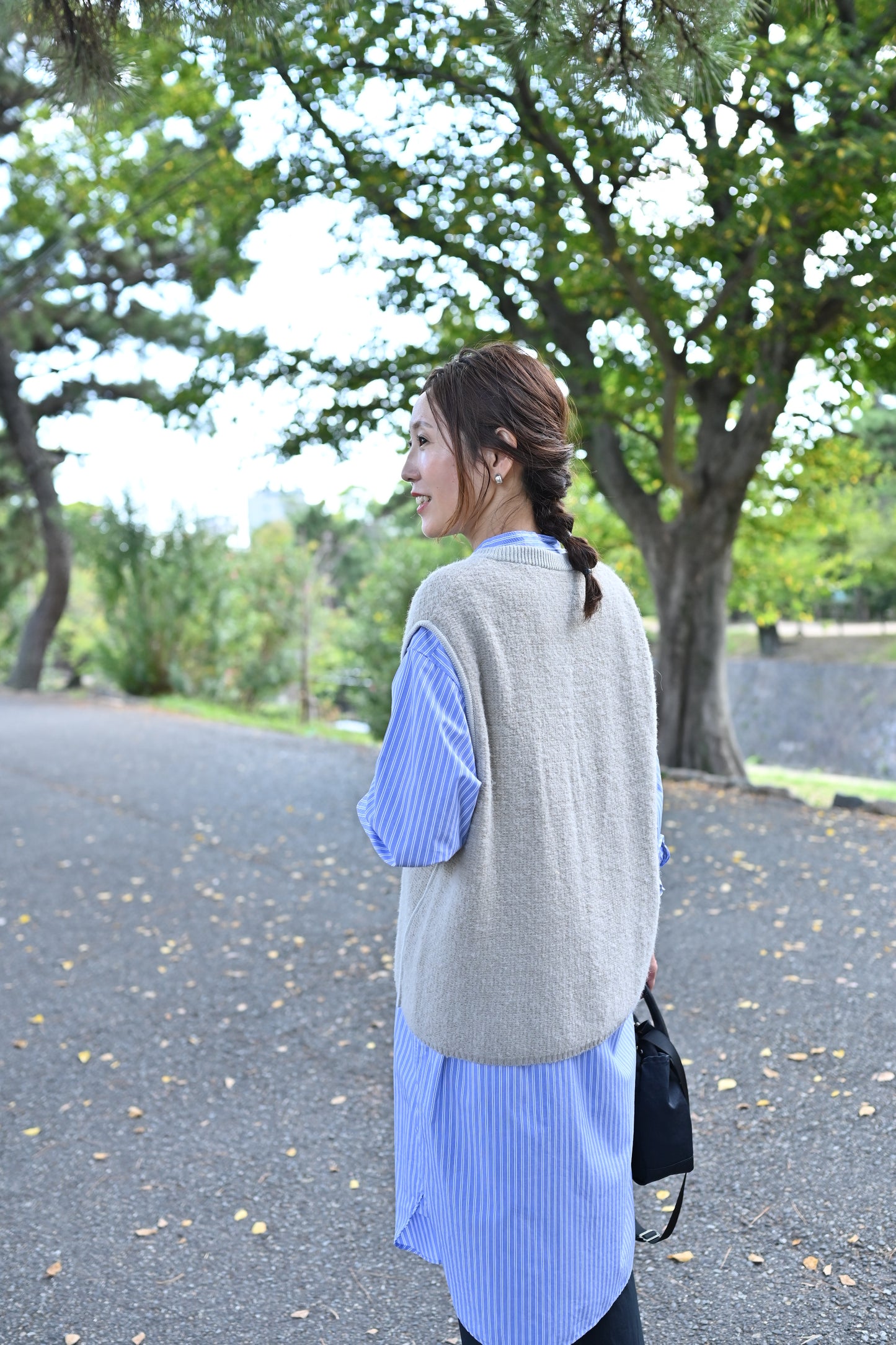 アルパカ混の洗えるニットベスト