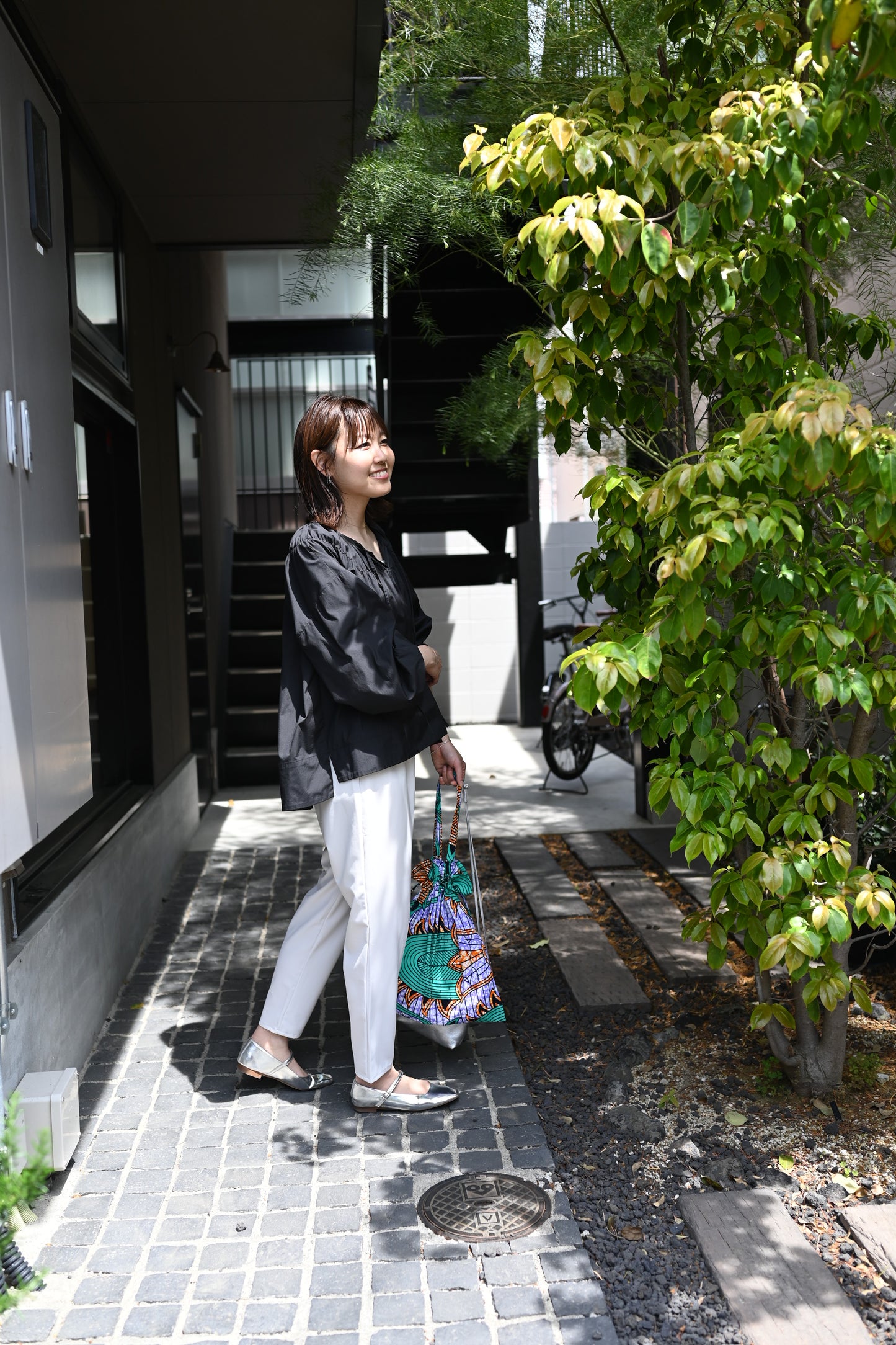 頼れるテーパードパンツ