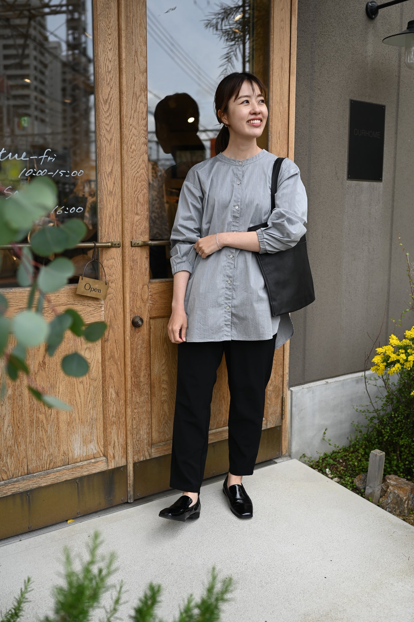 頼れるテーパードパンツ