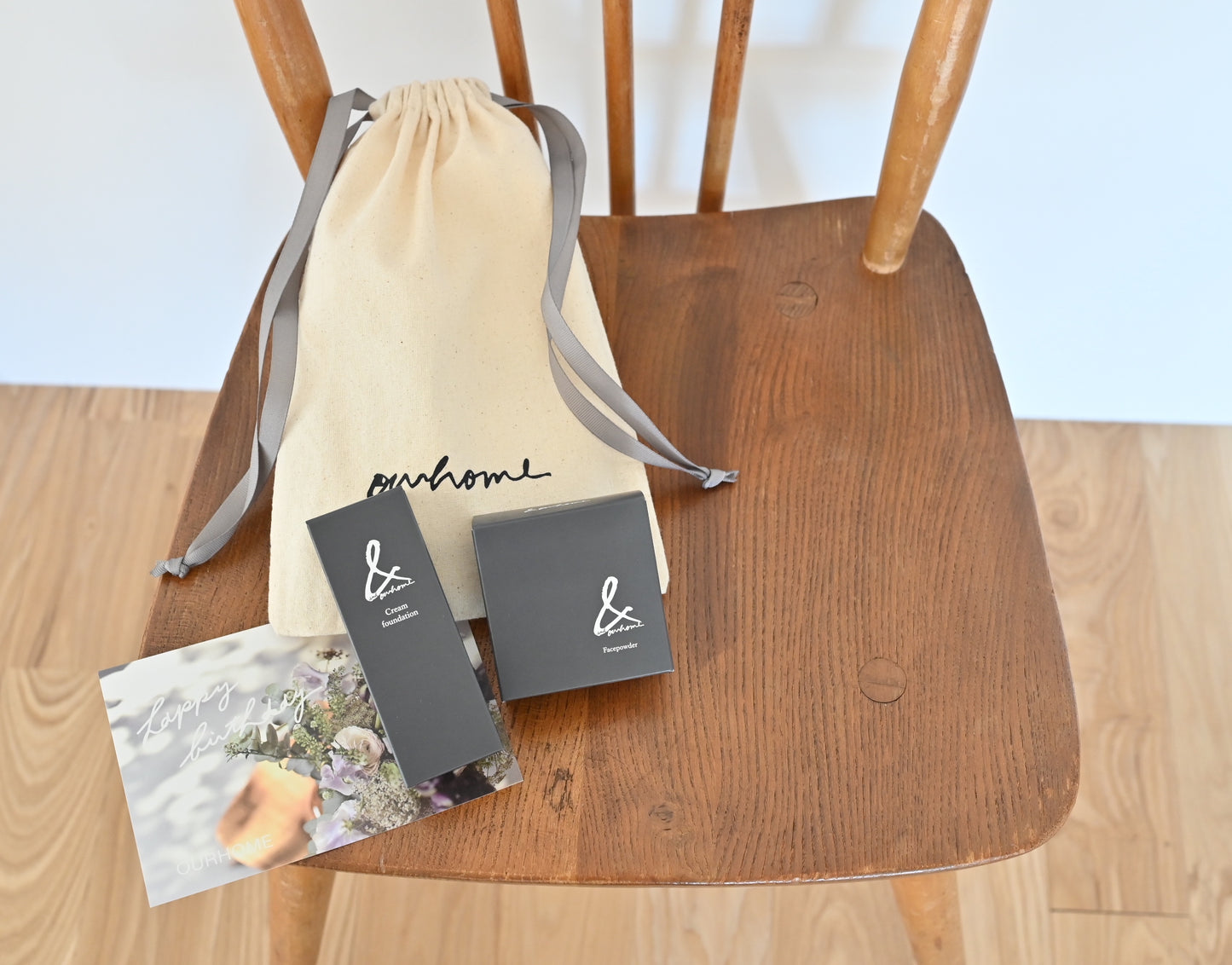 クリームファンデーション