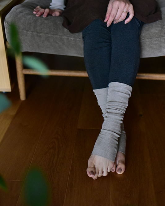 シルク素材のレッグウォーマー - OURHOME