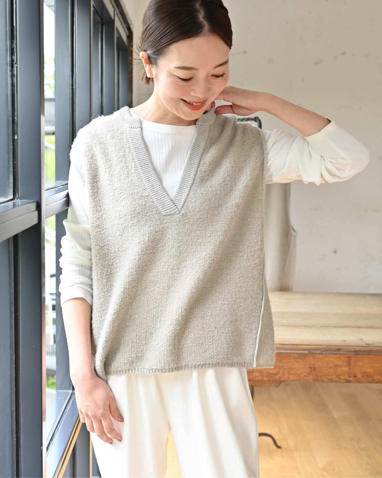 アルパカ混の洗えるニットベスト