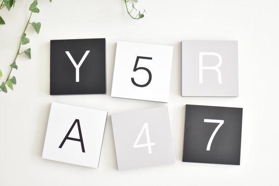 そのまま飾れる！アルファベット&ナンバーパネル – OURHOME