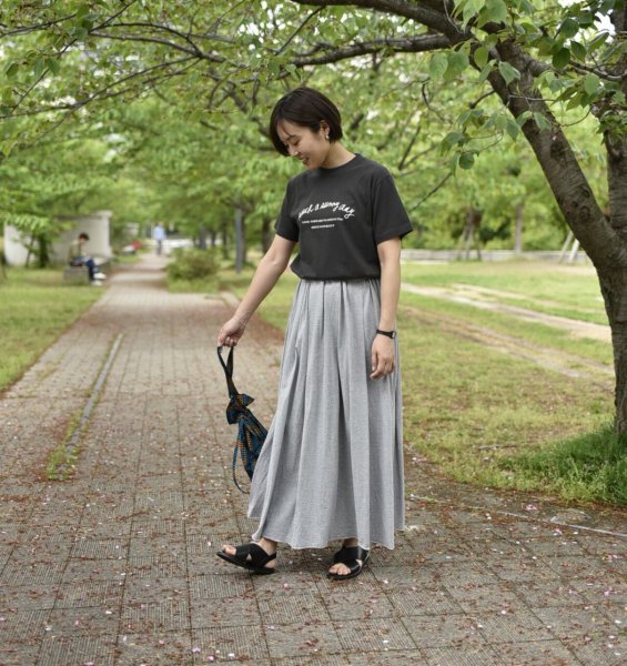 綿100%オリジナルロゴTシャツ – OURHOME