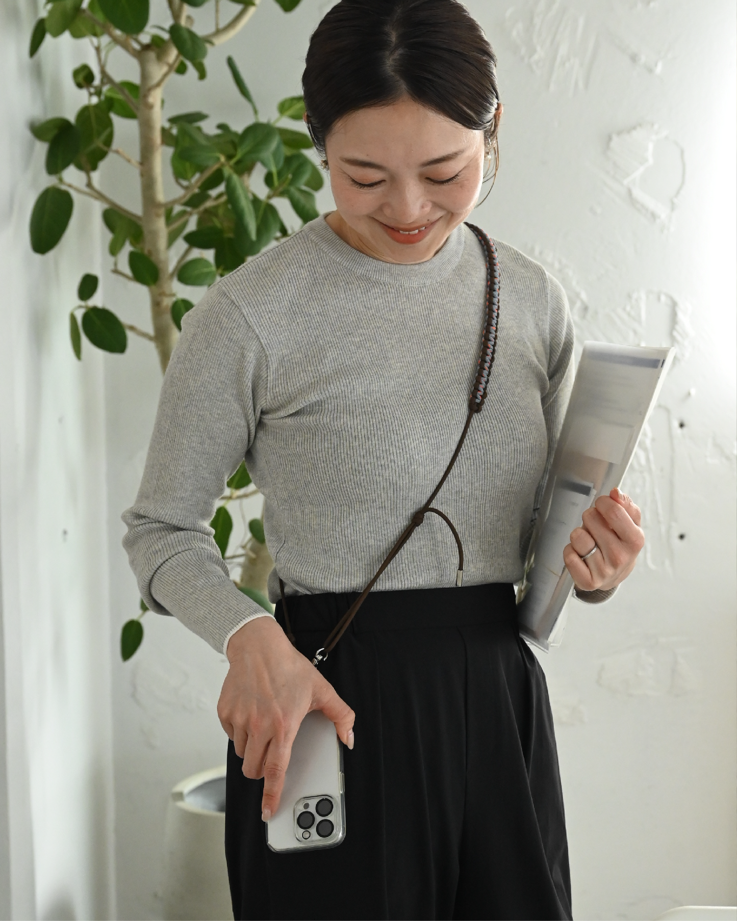 軽くて洗える！あみあみロングストラップ - OURHOME