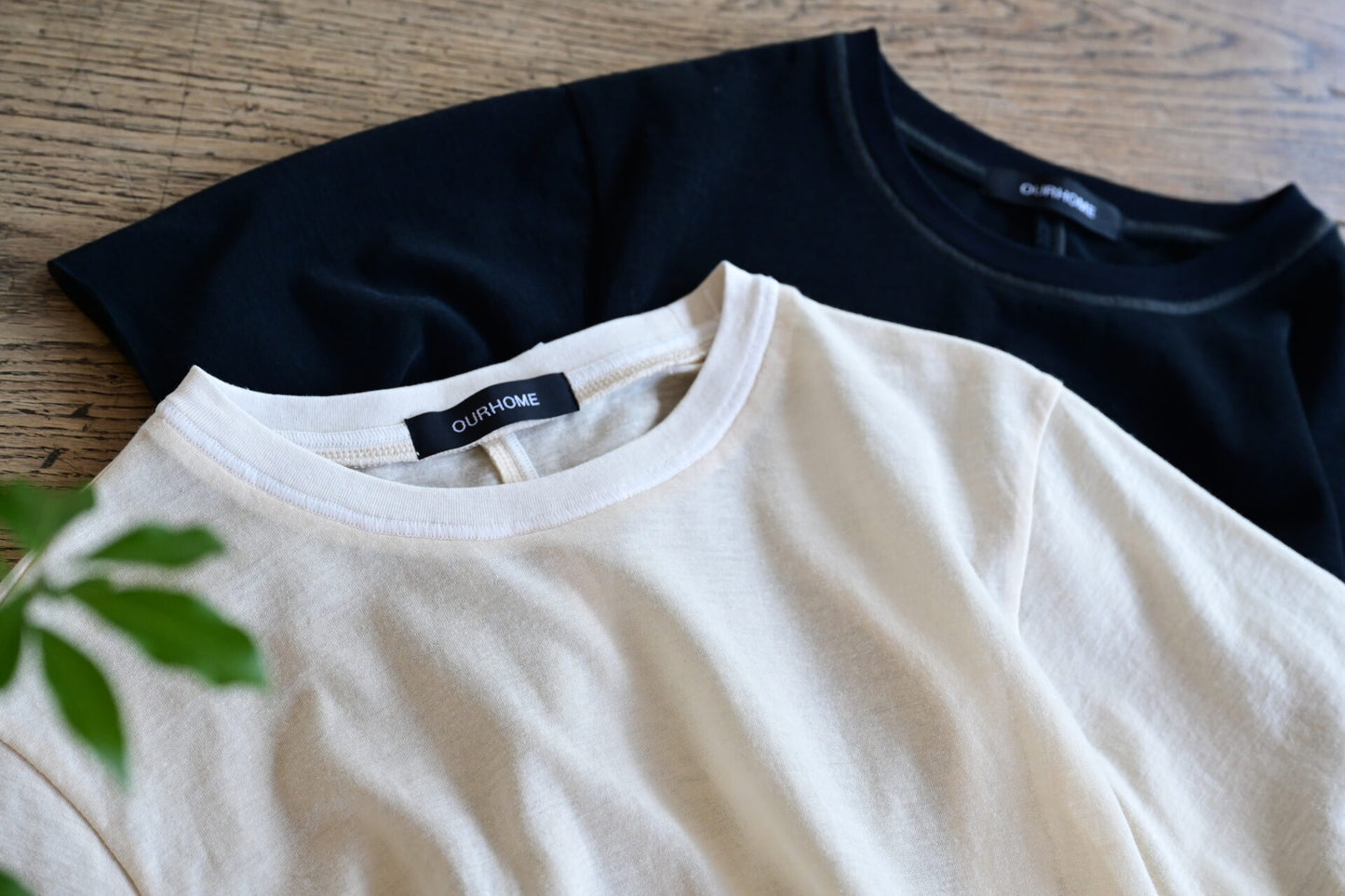 シアー半袖Tシャツ - OURHOME