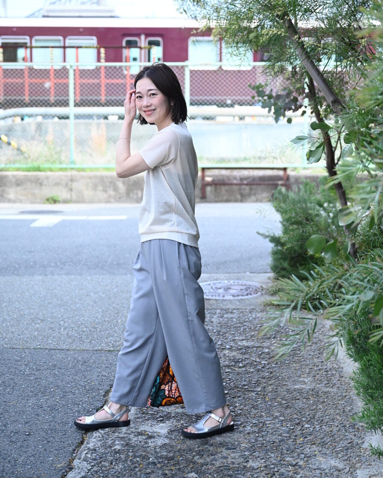 シアー半袖Tシャツ - OURHOME