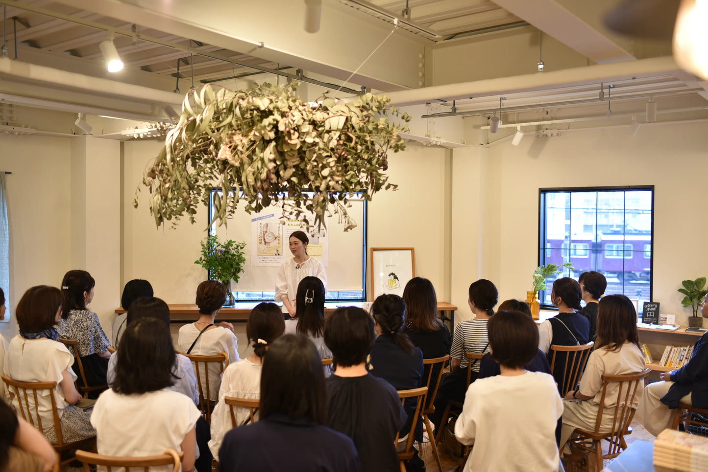 【7/10（金）開催】『10年先のわたしをつくる、家と時間』発売記念トークライブ＆サイン会 - OURHOME