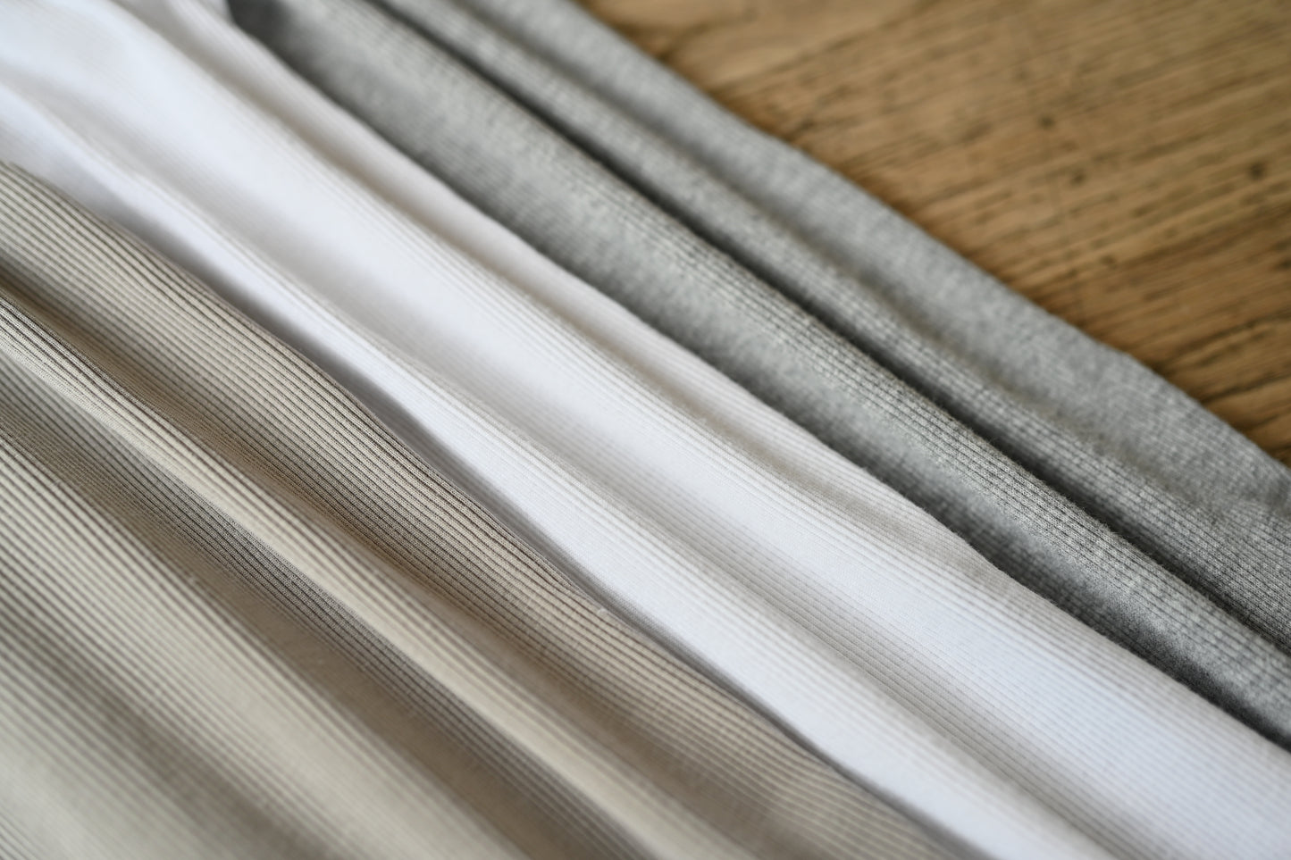 綿モダールのタンクトップ - OURHOME