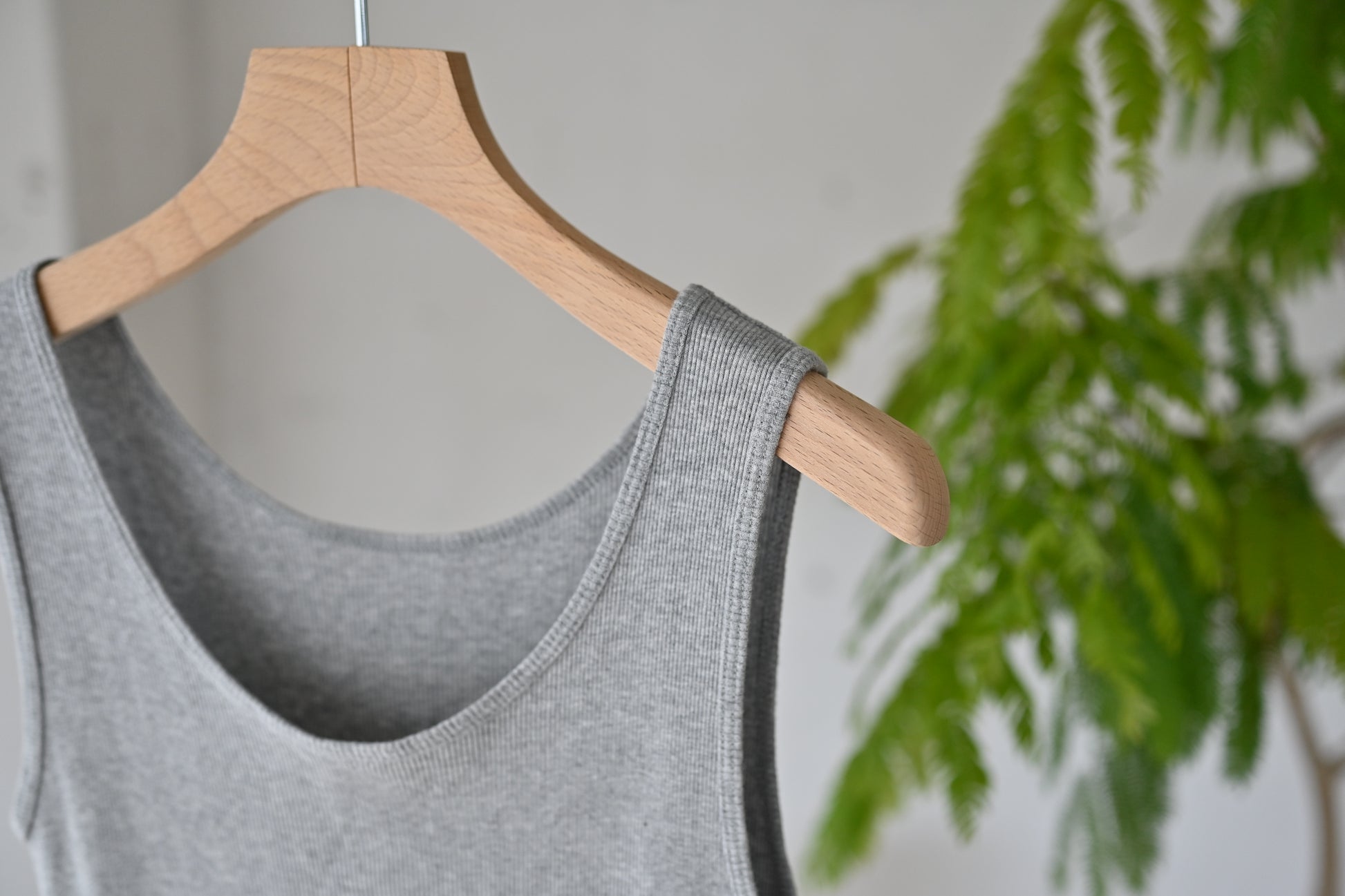 綿モダールのタンクトップ - OURHOME