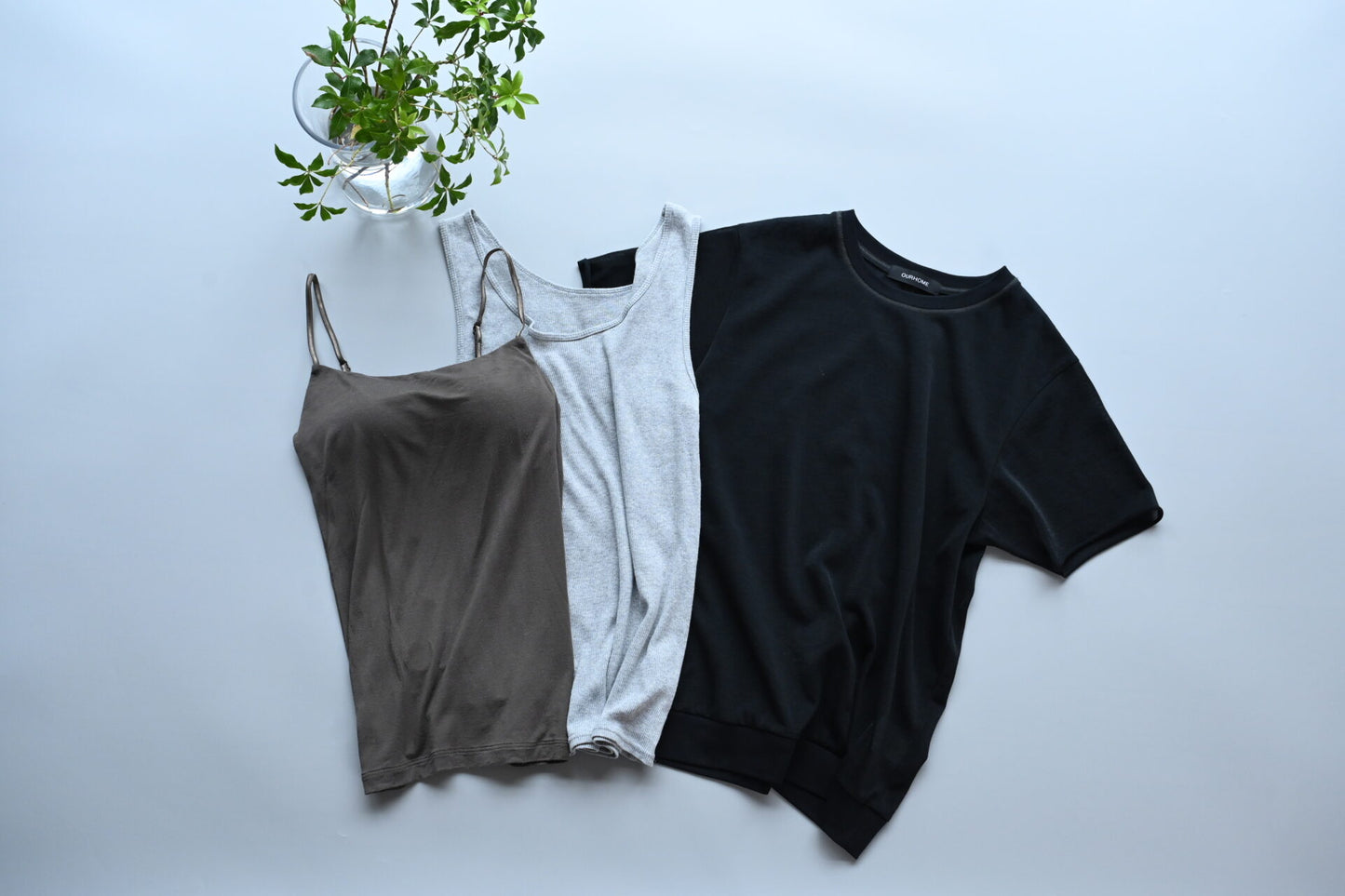 シアー半袖Tシャツ - OURHOME
