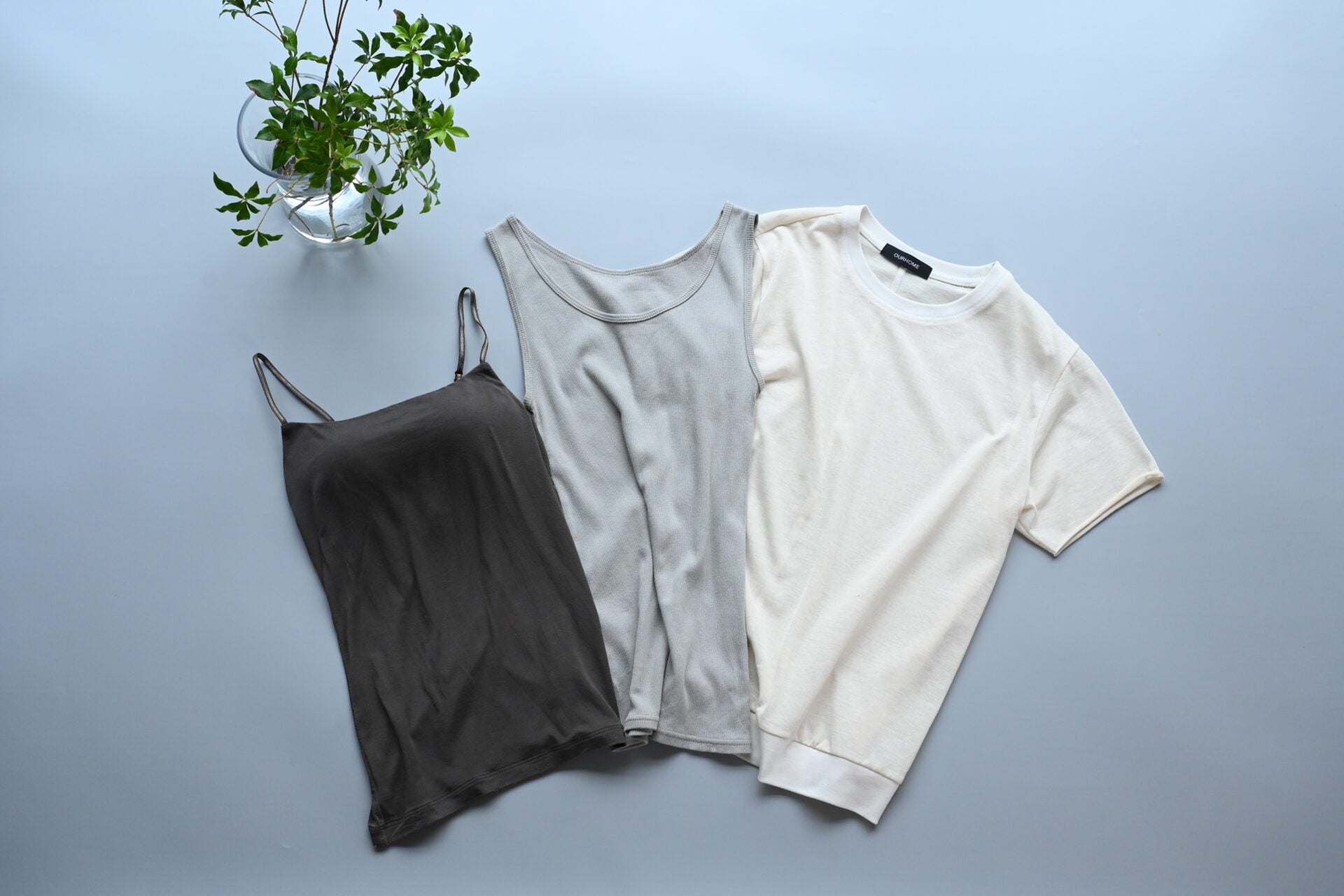 シアー半袖Tシャツ - OURHOME