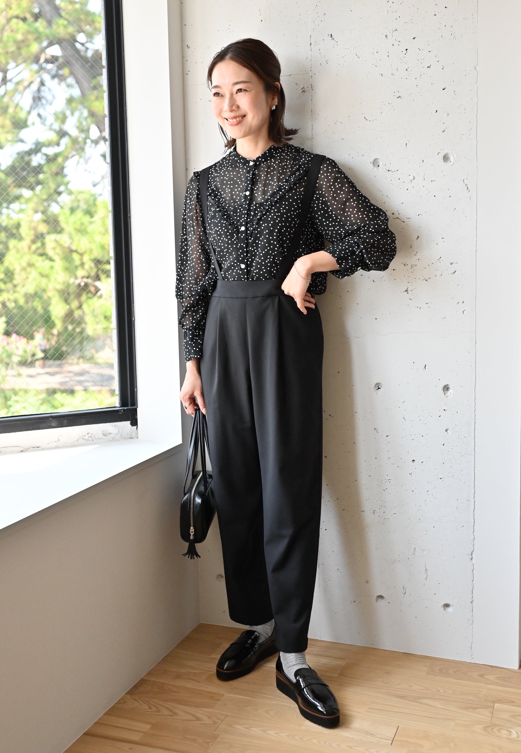 エナメルレザーのローファーシューズ - OURHOME