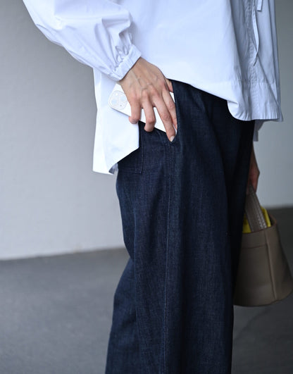 タックセミワイドパンツ