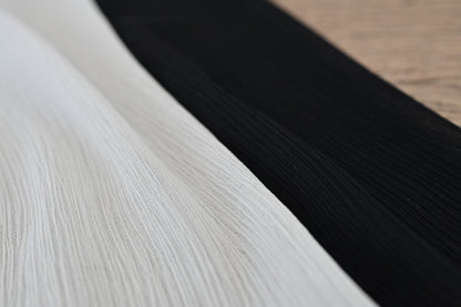 シアー素材の長袖プルオーバー - OURHOME