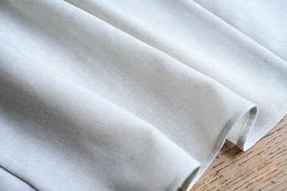 軽やか素材のジップベスト - OURHOME