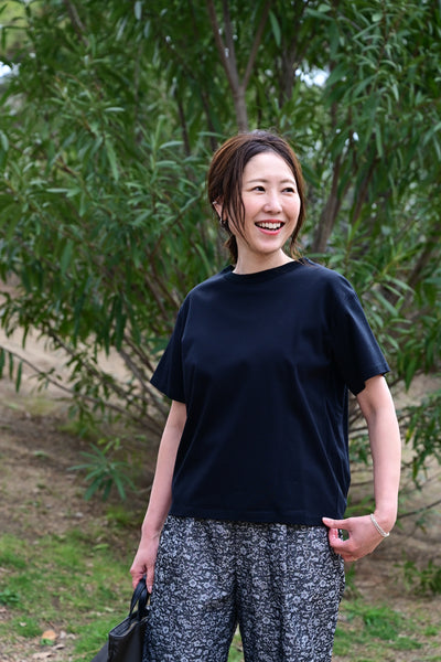綿100%きれいめ半袖Tシャツ