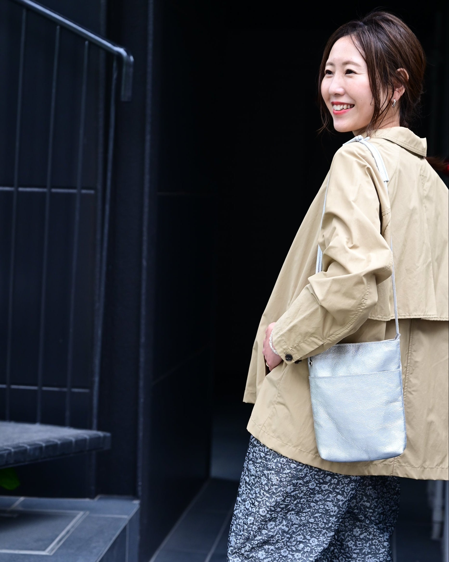 フィットショルダーバッグ – OURHOME