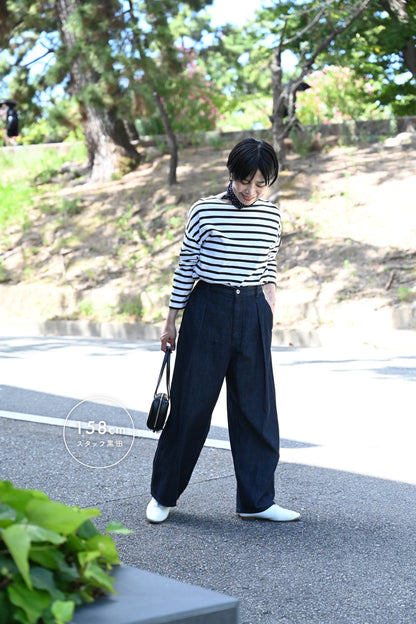 タックセミワイドパンツ