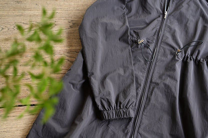 撥水素材のダブルジップコート