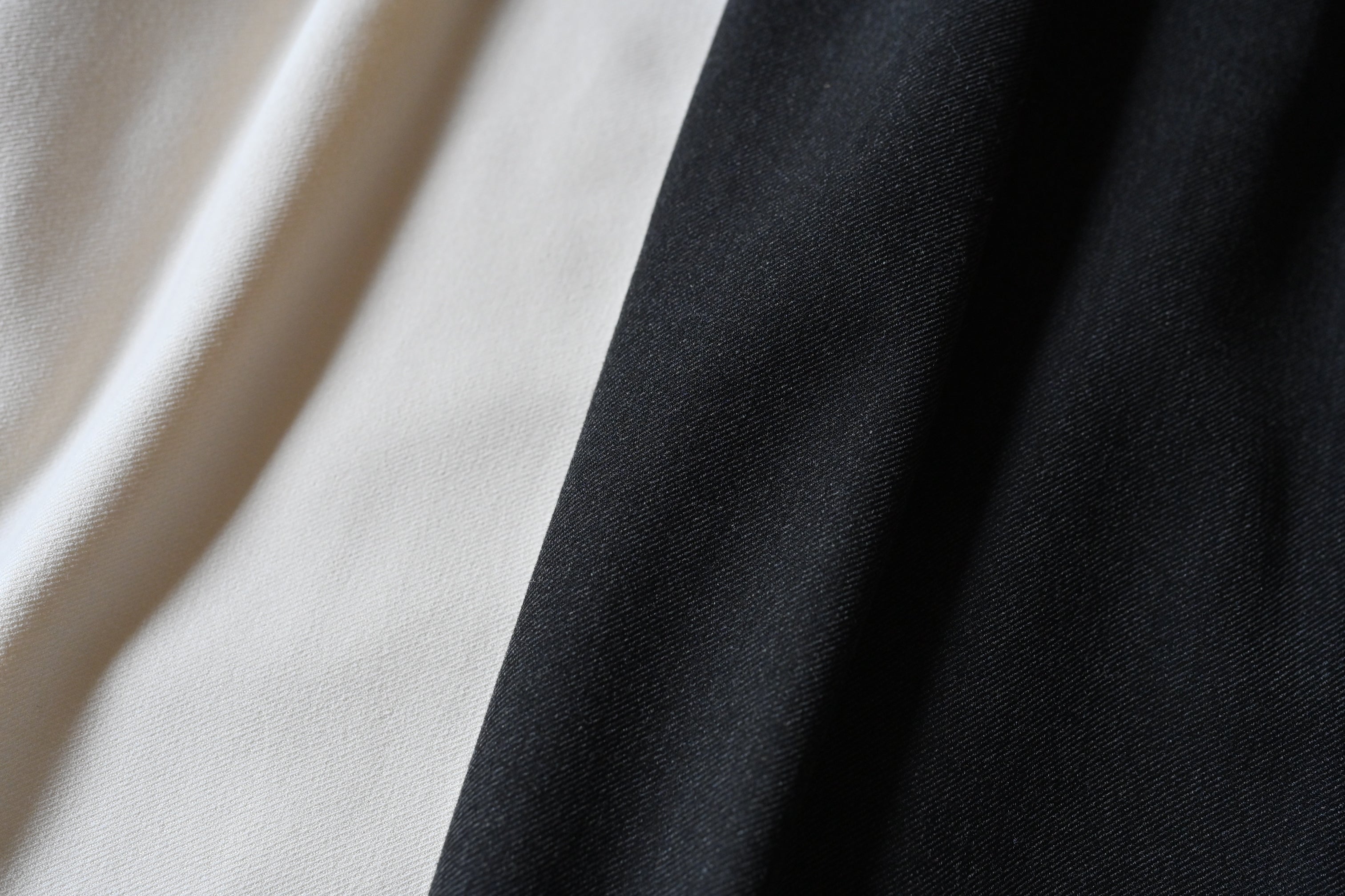 ゆるテーパードの裏起毛あったかパンツ – OURHOME