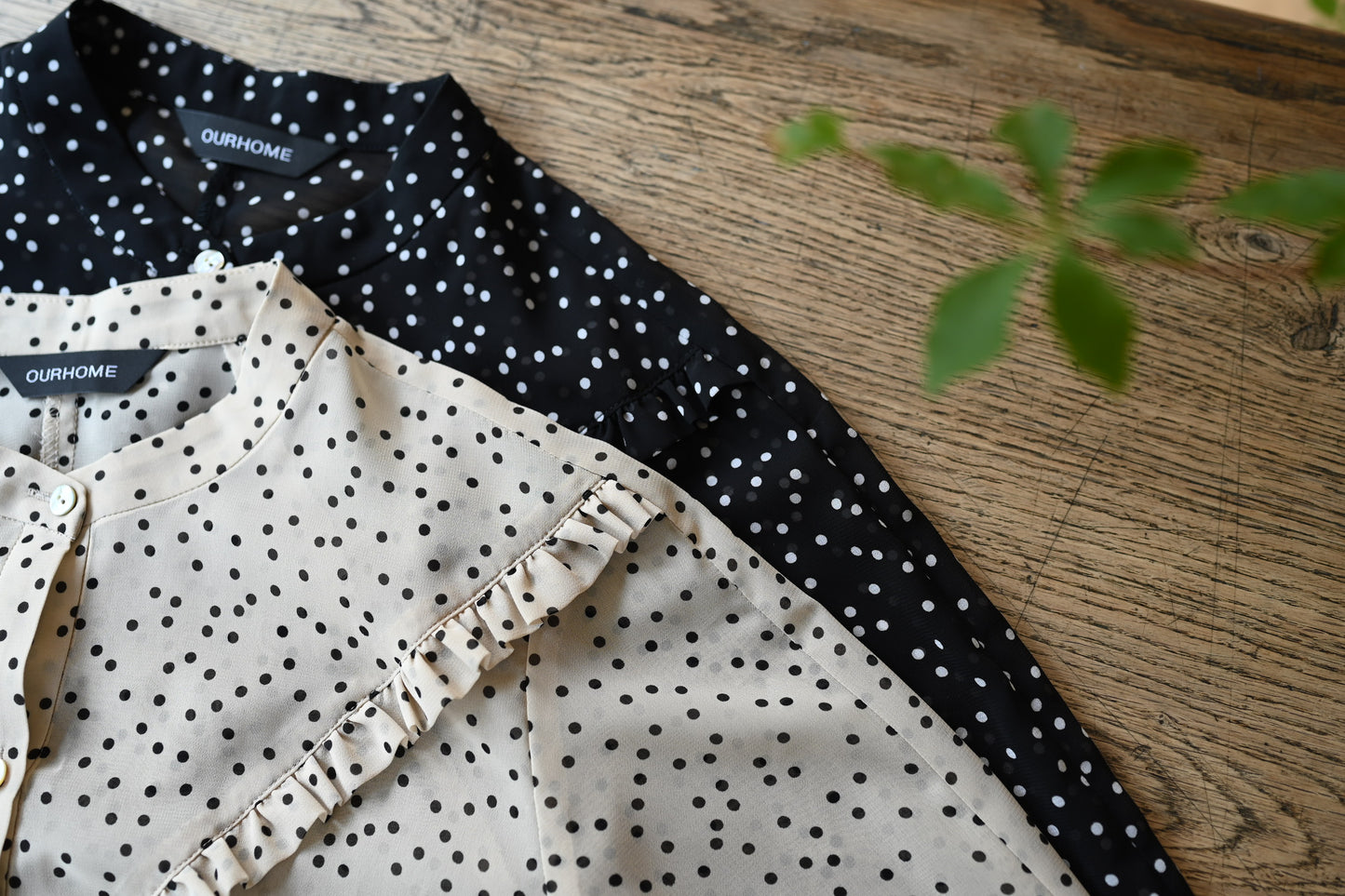 シフォンドットブラウス