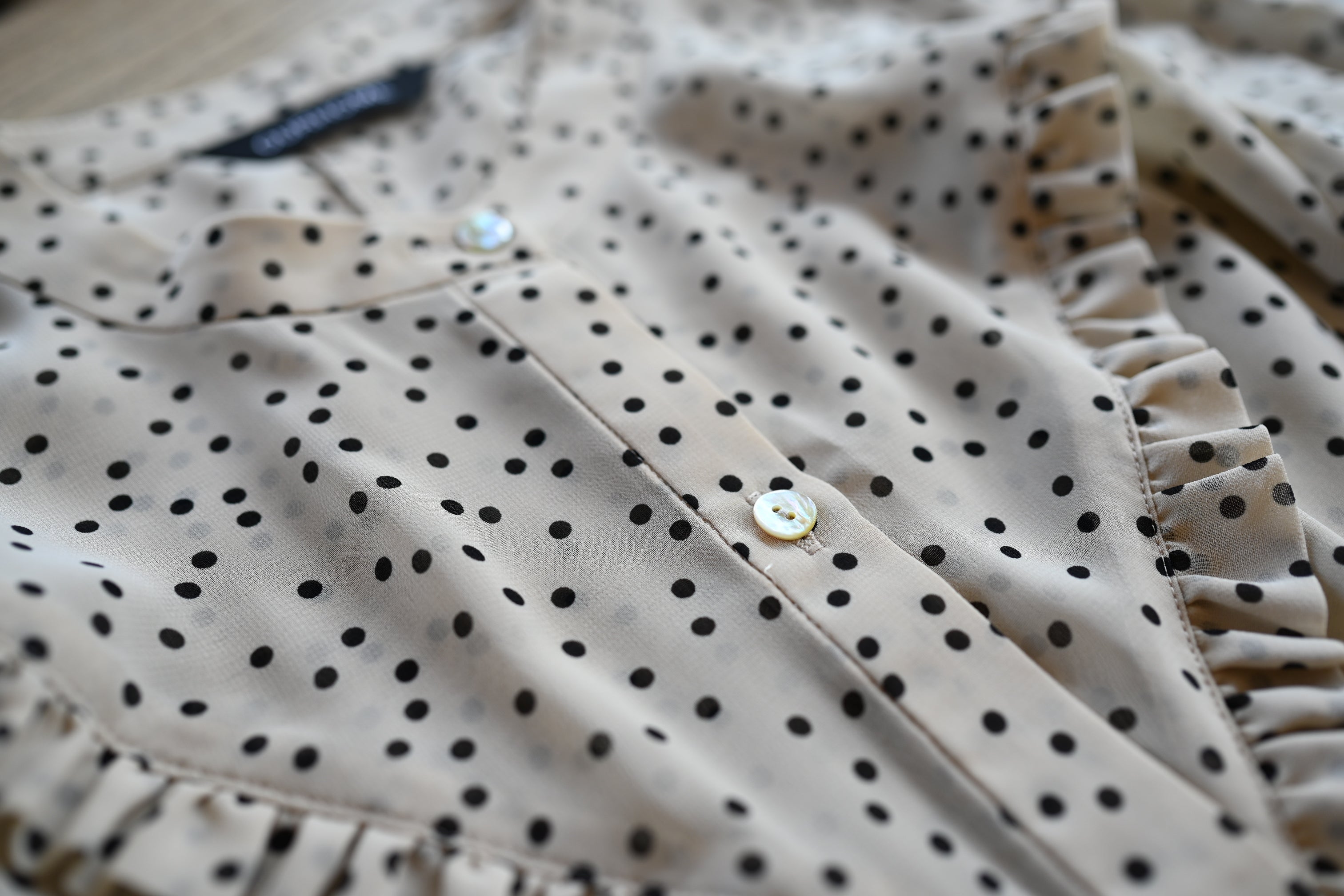 シフォンドットブラウス – OURHOME