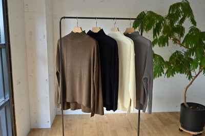 洗えるきれいめタートルニット