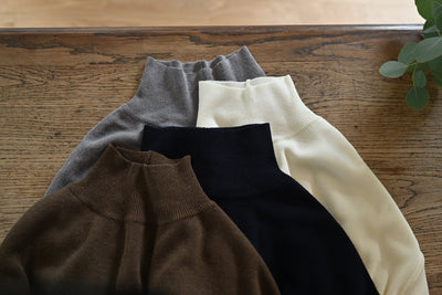 洗えるきれいめタートルニット