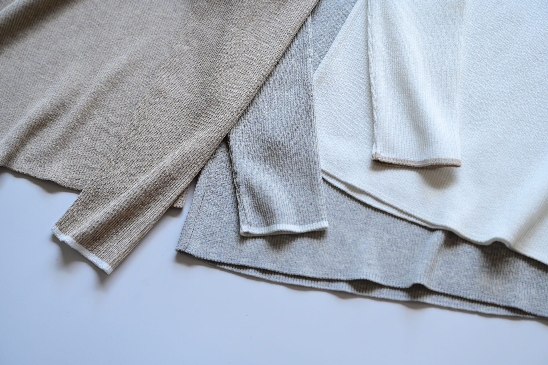 洗える配色アクセントのリブニット - OURHOME