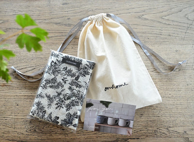 やわらかなシワ感、サンカクストール (コピー) - OURHOME