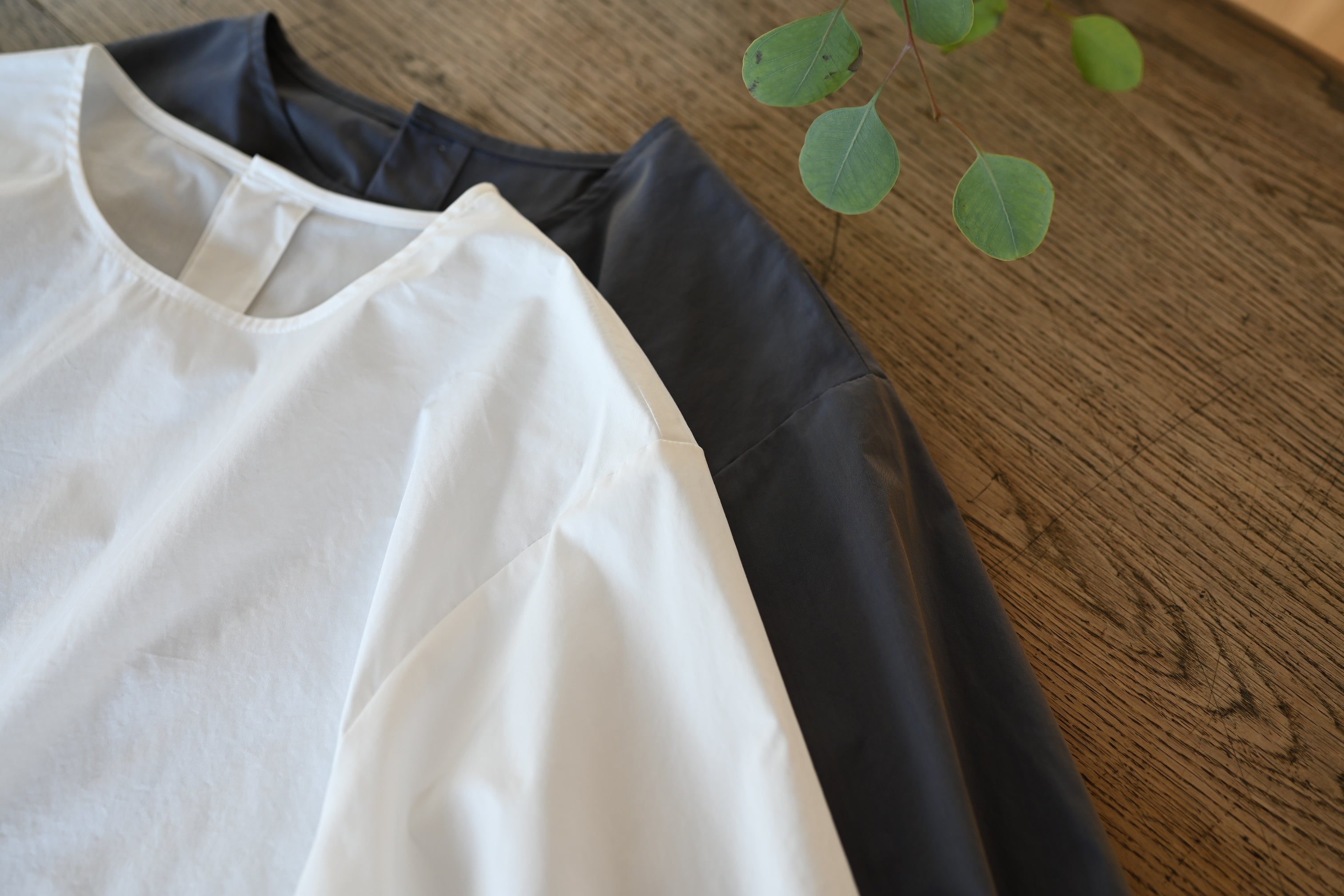 着回し広がる袖パフブラウス – OURHOME