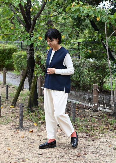 #items:4173-rib-knit,4156-warm-loose-tapered-pants,2507-enamel-leather-loafer-shoes,2077-color-line-ribbed-socks,1010-nylon-shoulder-bag-mini,3014-drop-silver925-earrings