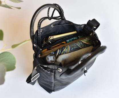 レザー持ち手のパンダショルダーバッグ - OURHOME