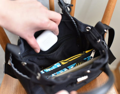 レザー持ち手のパンダショルダーバッグ - OURHOME