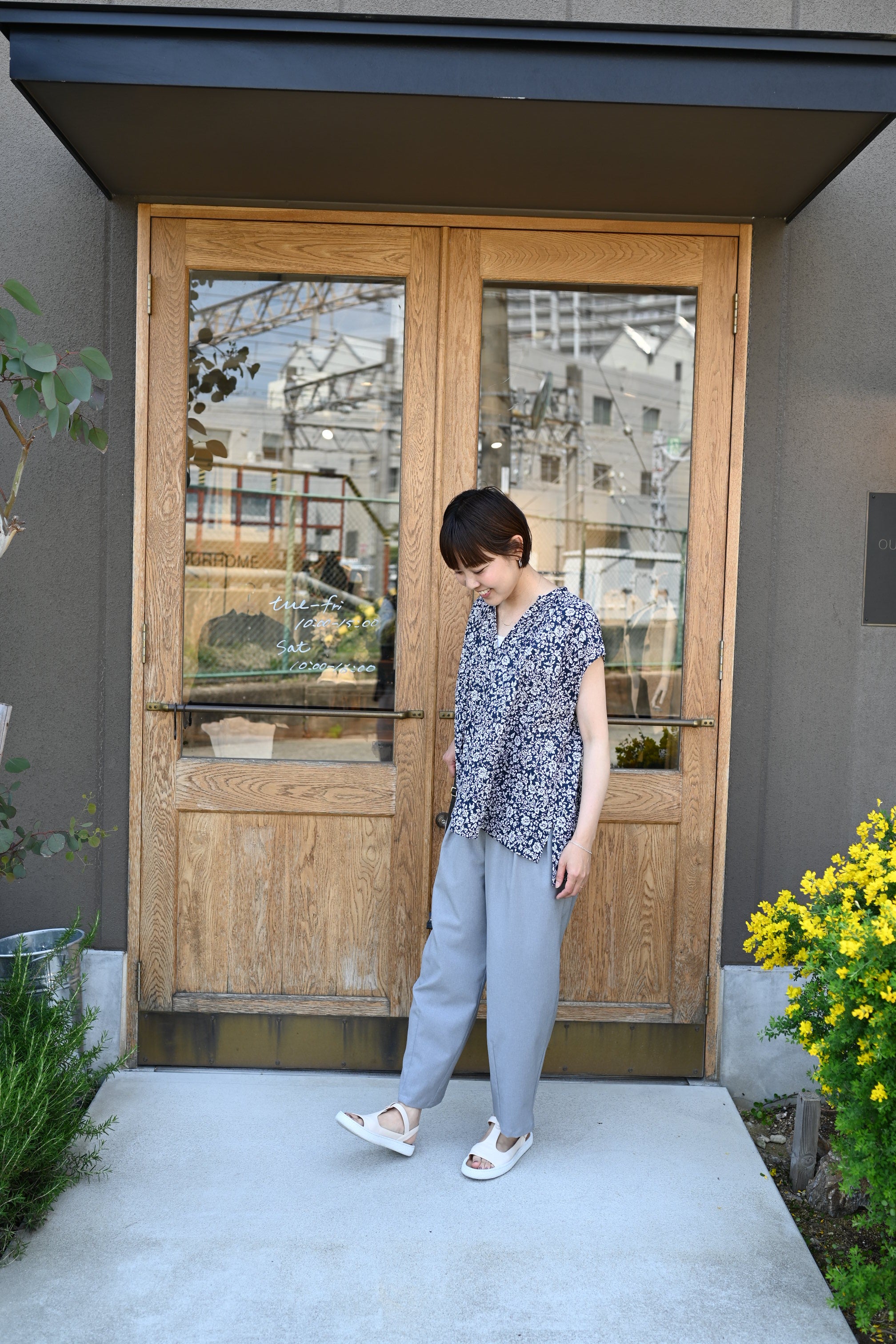 OURHOME チャコールグレー コクーンパンツ コットン混紡