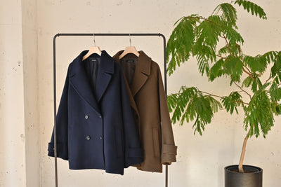 上質ウール100％のテーラードコート