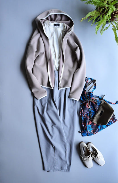 アクティブに動ける、ダブルジップパーカー（UVカット）