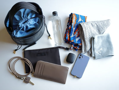 こだわりレザーのポットバッグ - OURHOME