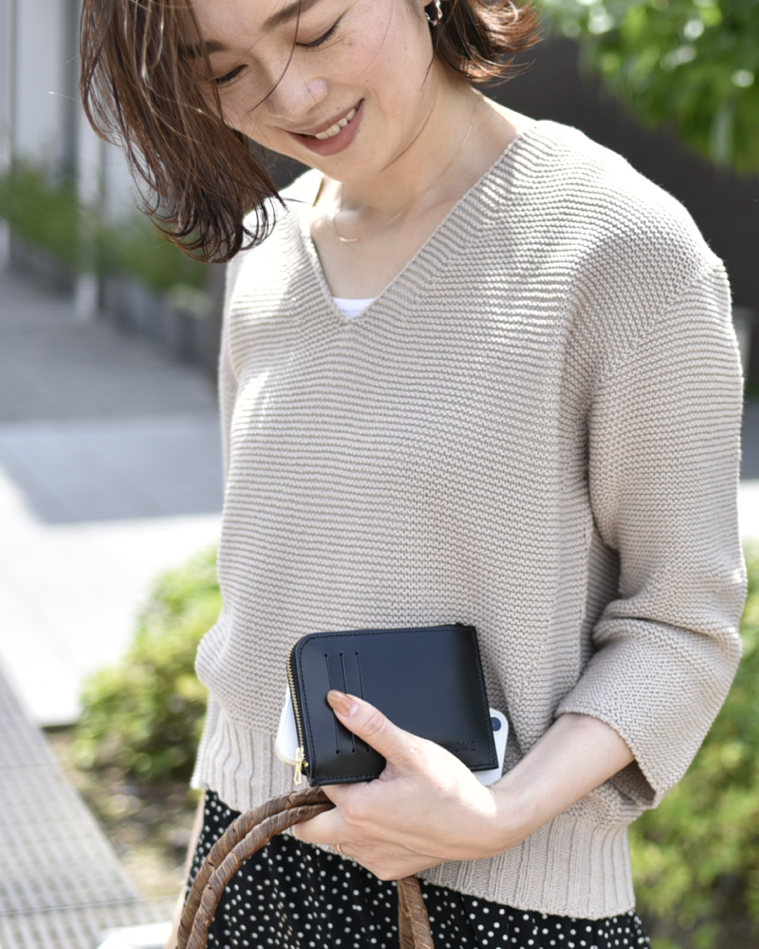 OURHOME スリムなレザーミディアム財布 スリムなレザーミディアム財布 – OURHOME