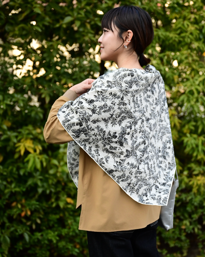 やわらかなシワ感、サンカクストール (コピー) - OURHOME